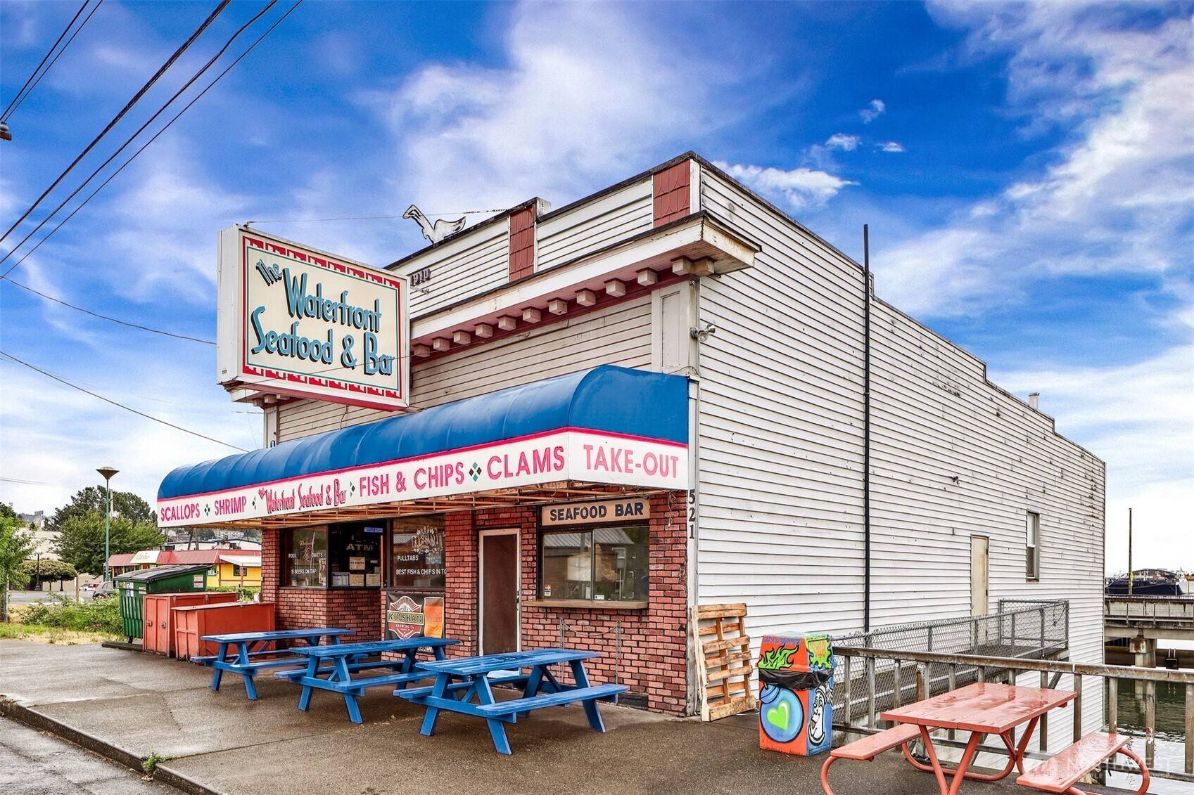 Bellingham, WA 98225,521 W Holly ST