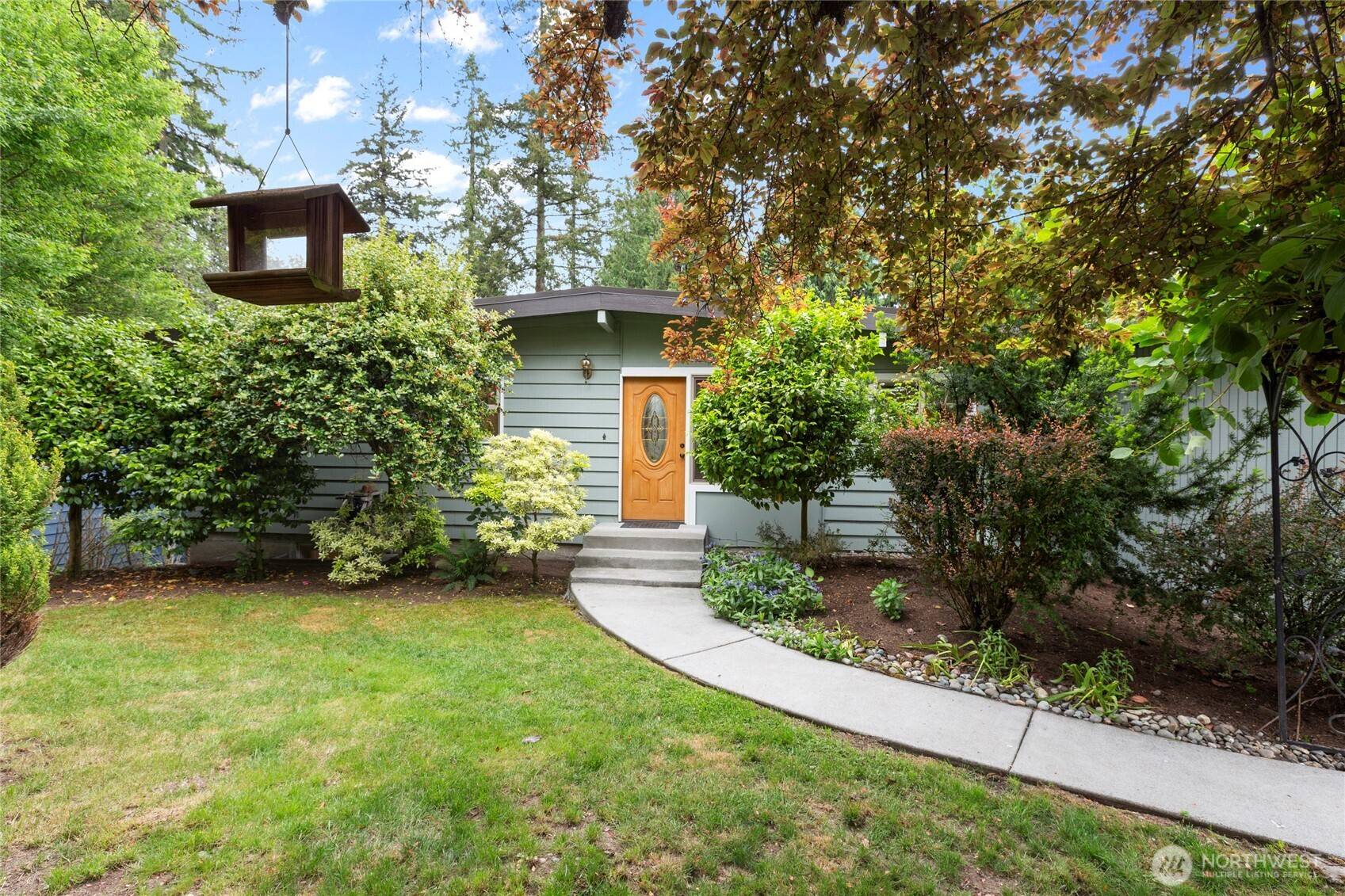Bellevue, WA 98008,15851 SE 12th PL