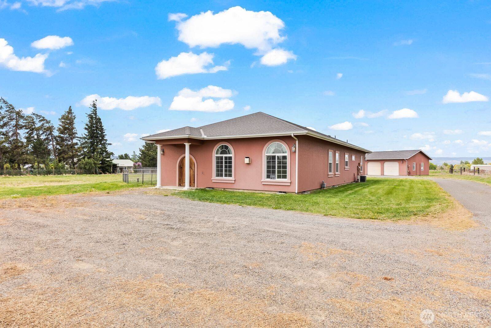 Ellensburg, WA 98926,701 Wilson Creek RD