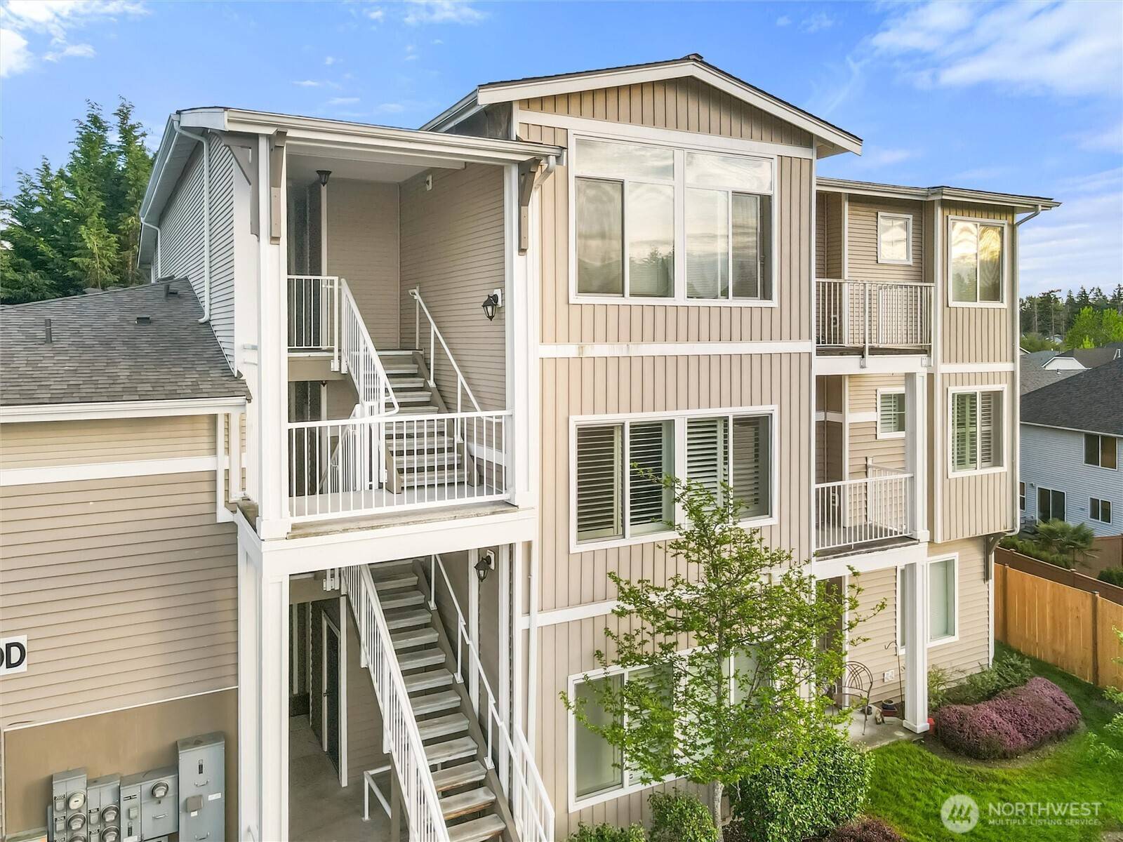 Bothell, WA 98012,14915 38th DR SE #DD2023