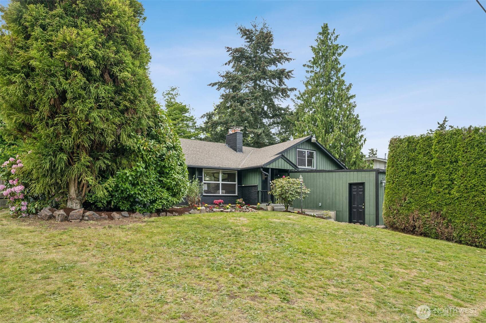 Tacoma, WA 98404,6810 E Grandview ST