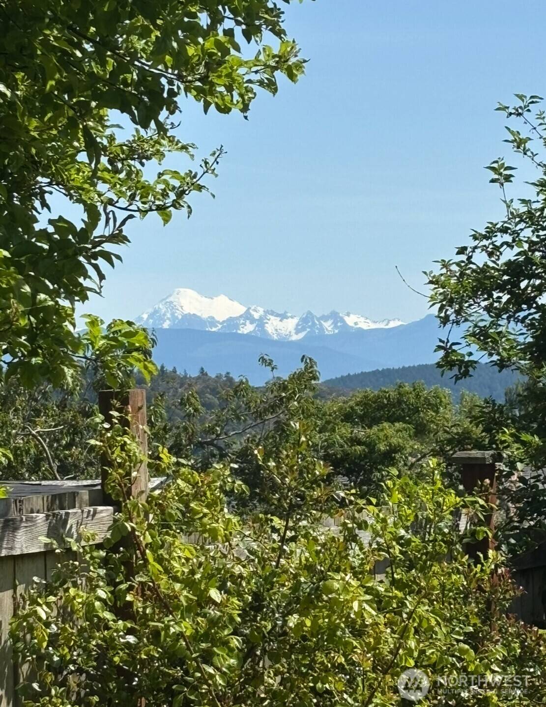 Anacortes, WA 98221,2129 H. AVE