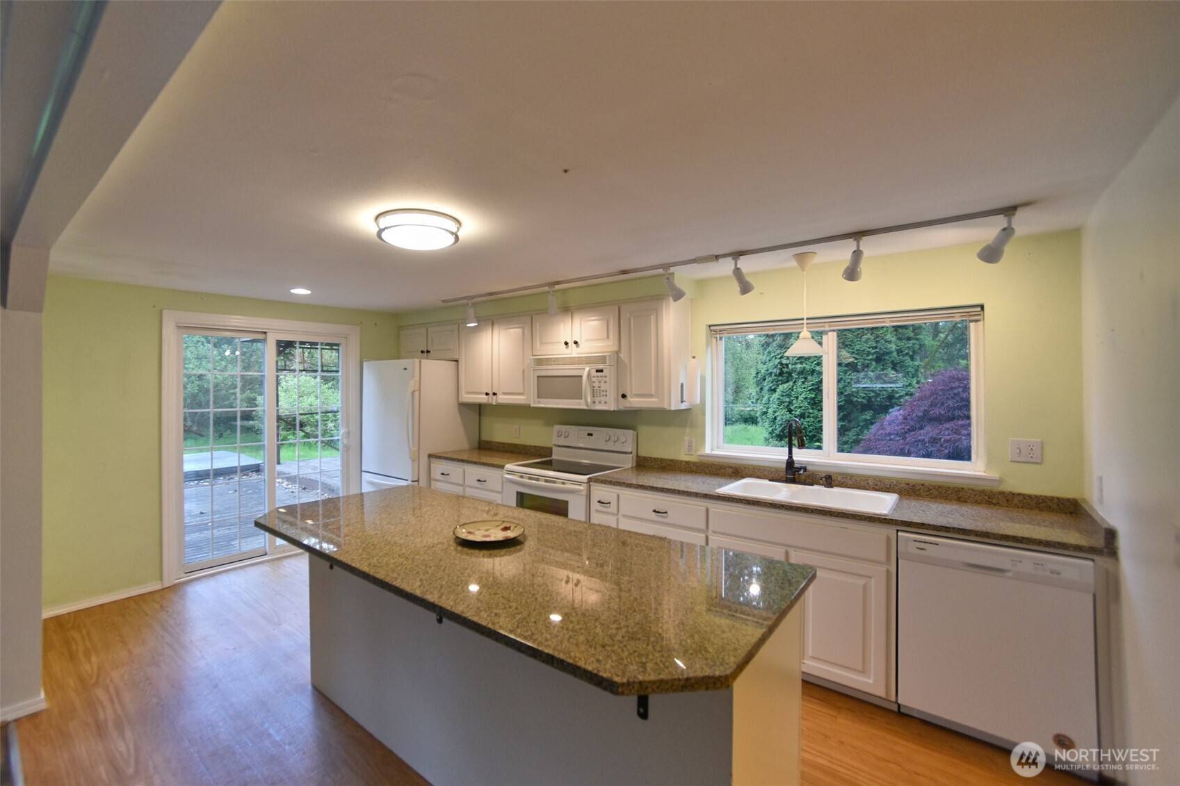 Woodinville, WA 98072,21005 55th AVE SE