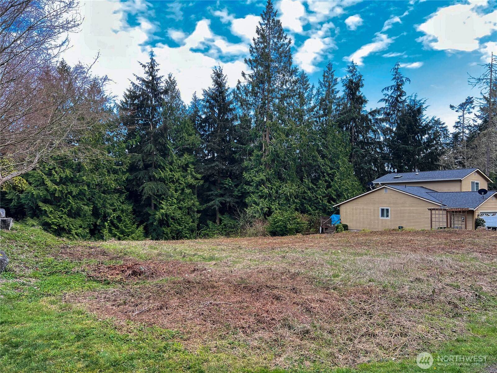 Port Ludlow, WA 98365,999 Highland DR