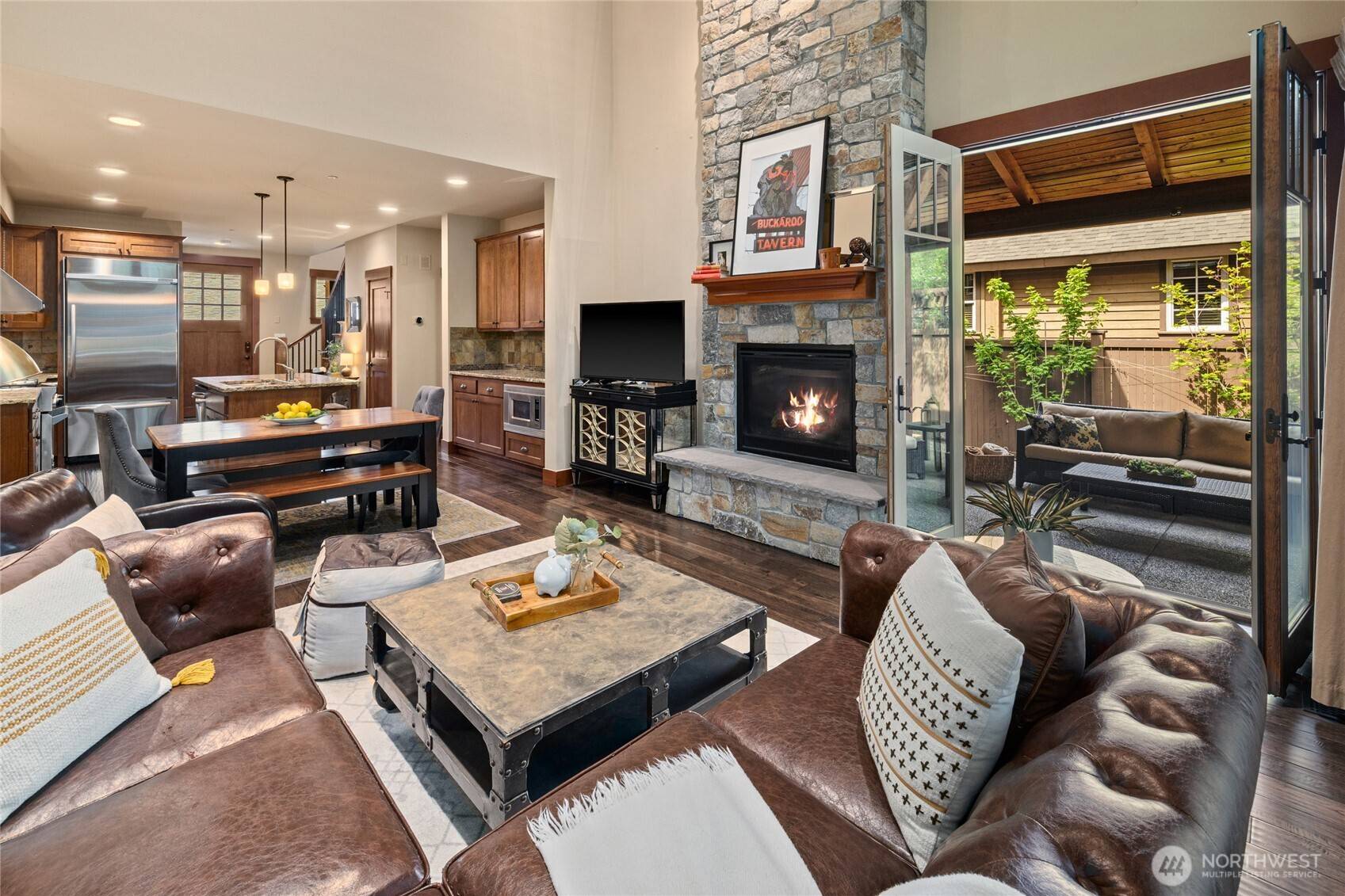 Cle Elum, WA 98922,221 Cake Box LN