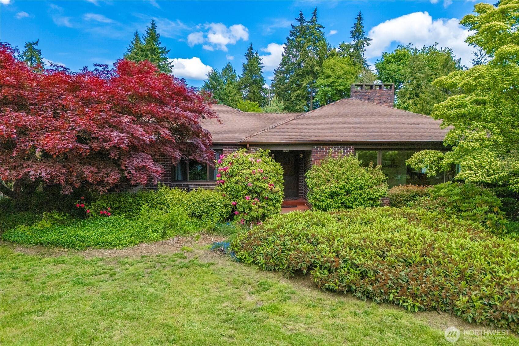 Puyallup, WA 98373,7209 104th ST E