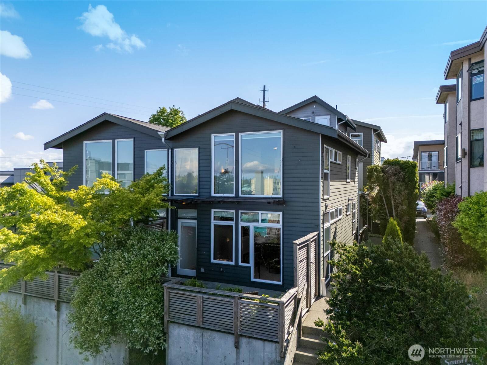 Seattle, WA 98116,4802 42nd AVE SW