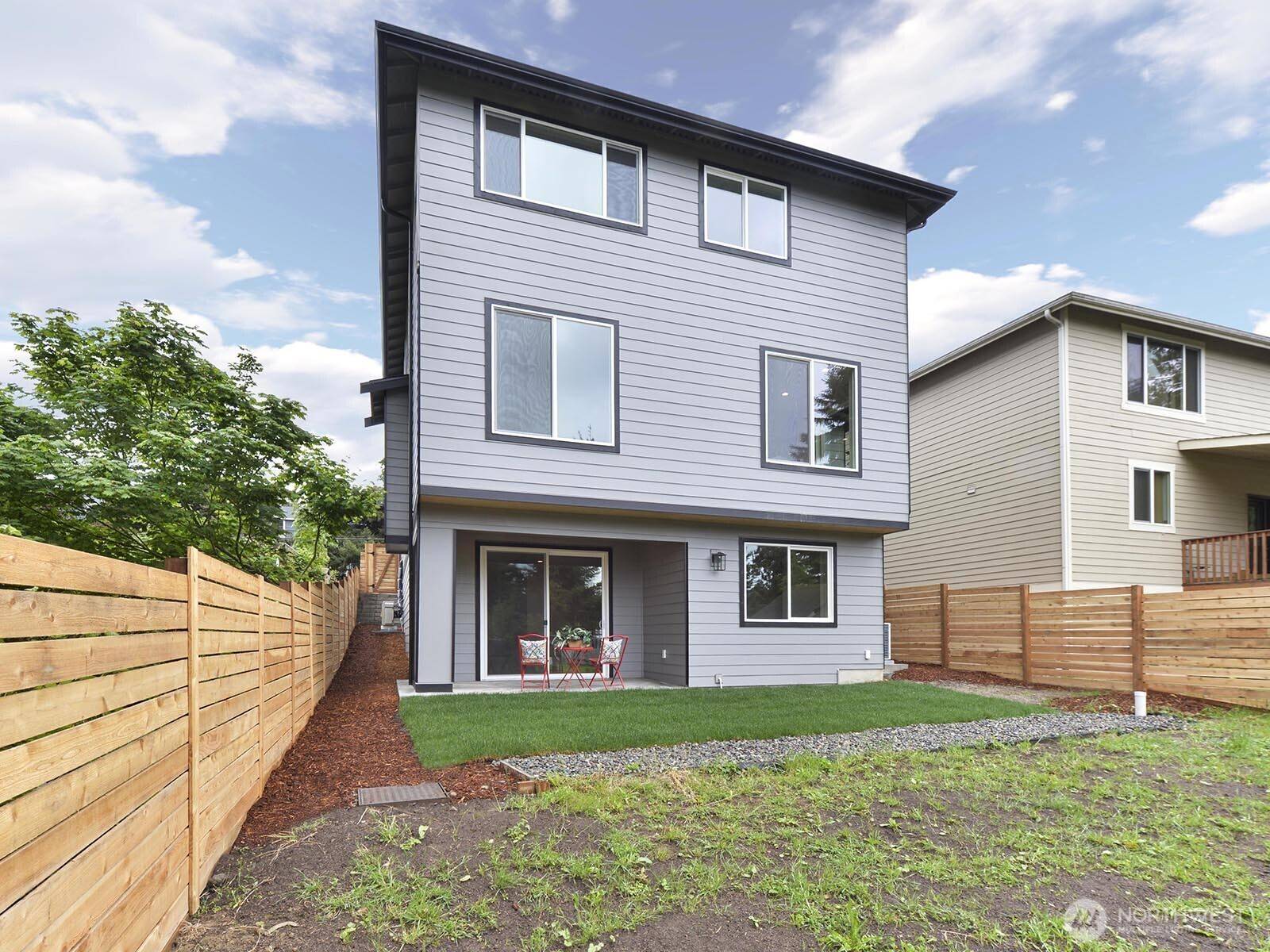 Kent, WA 98031,23801 100th AVE SE