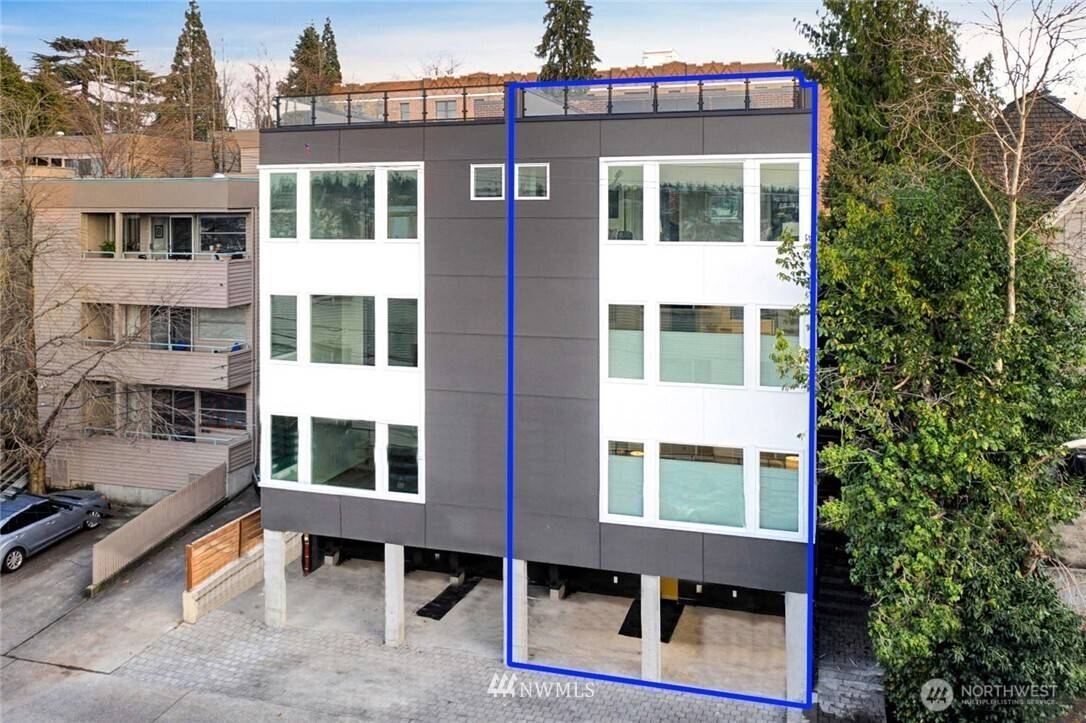 Seattle, WA 98102,2823 Franklin AVE E