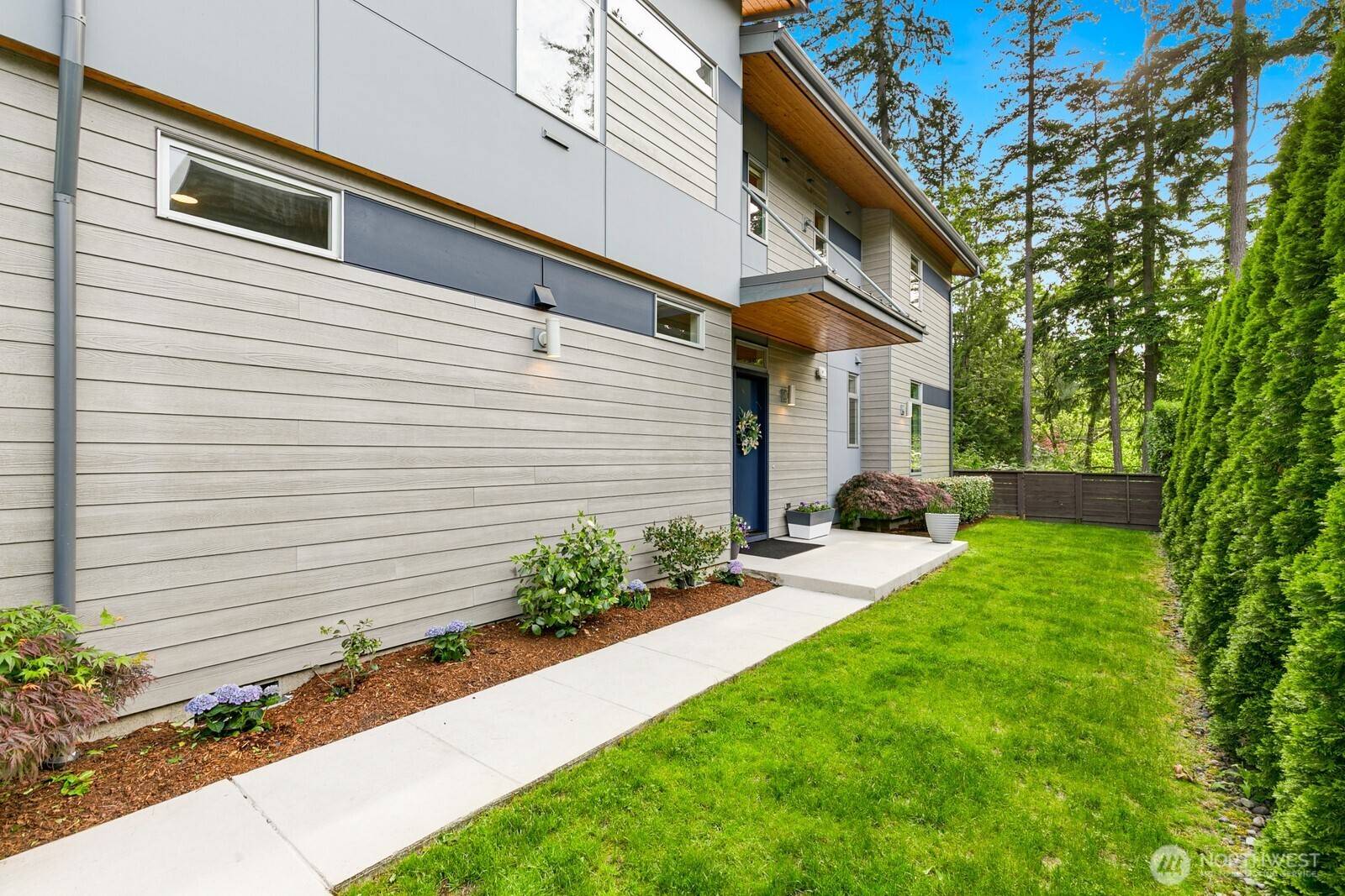 Sammamish, WA 98075,21955 SE 30th PL