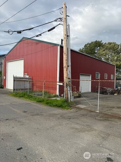 Everett, WA 98201,2408 39th