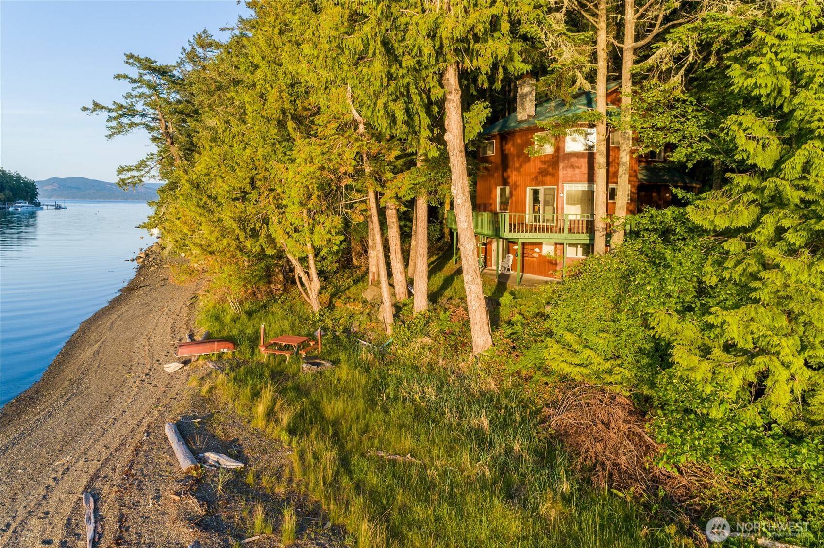 Friday Harbor, WA 98250,177 Neil Bay DR