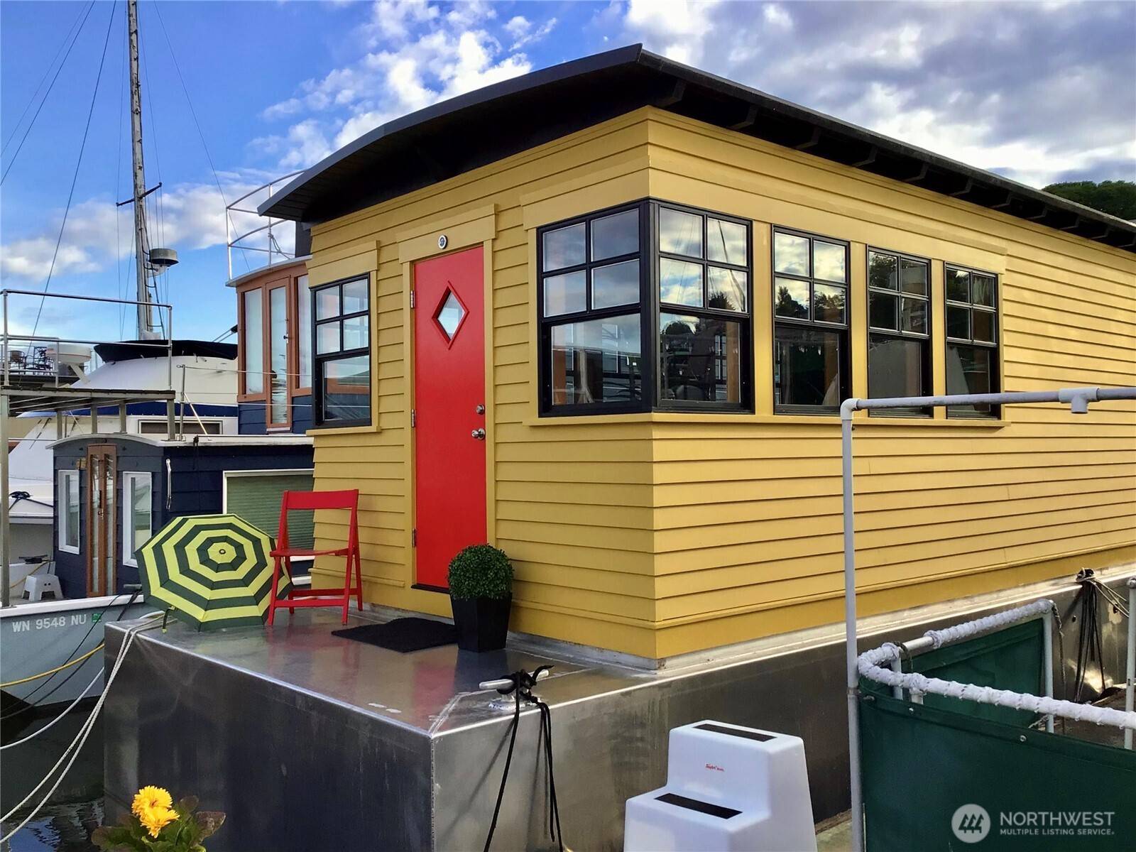 Seattle, WA 98109,2040 Westlake AVE N #17