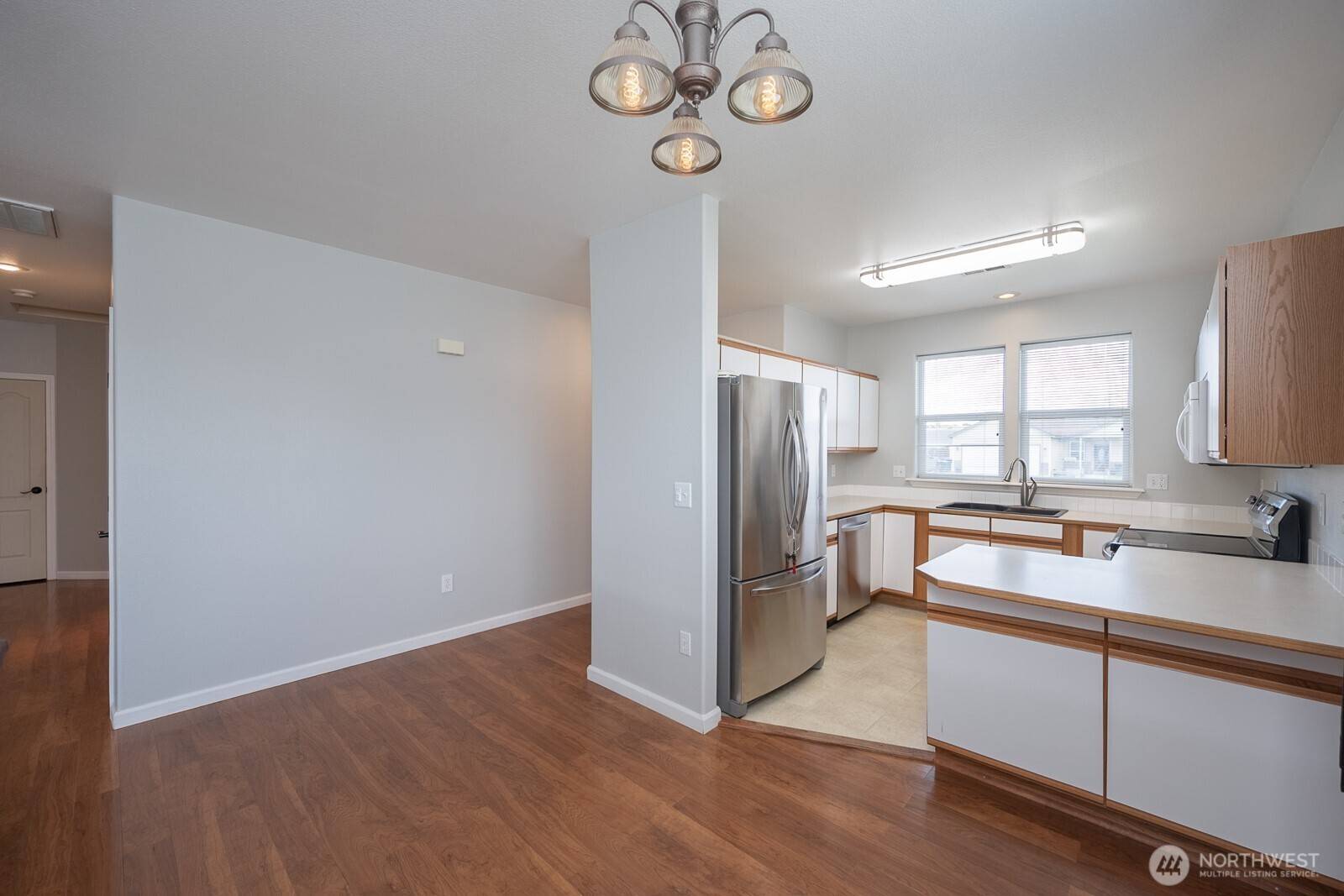 Moses Lake, WA 98837,725 Penrose ST