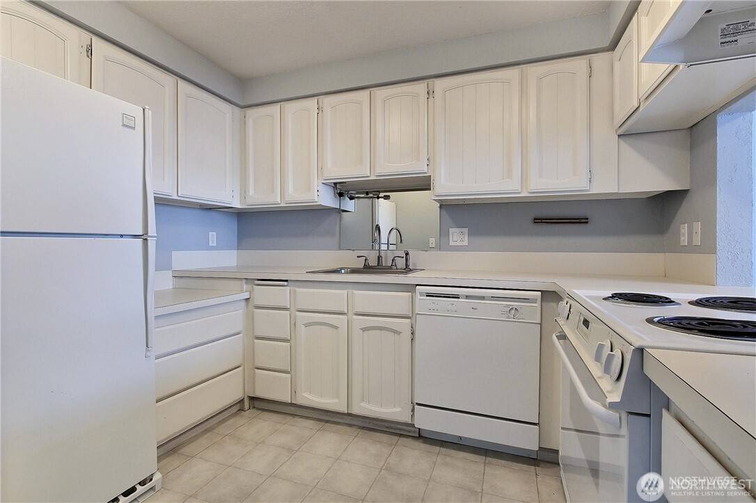 Auburn, WA 98002,957 12th ST NE #935