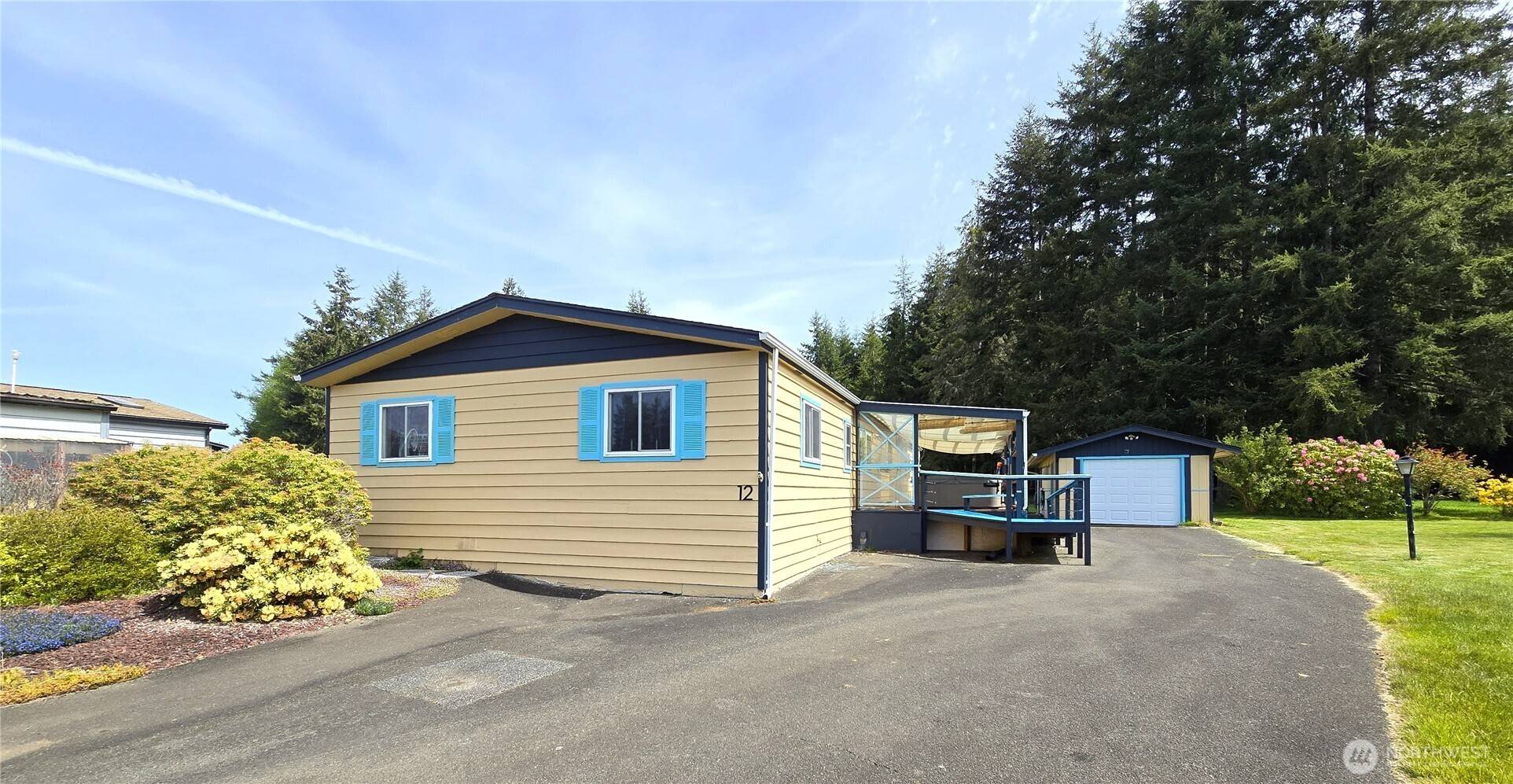 Montesano, WA 98563,57 Clemons RD #12