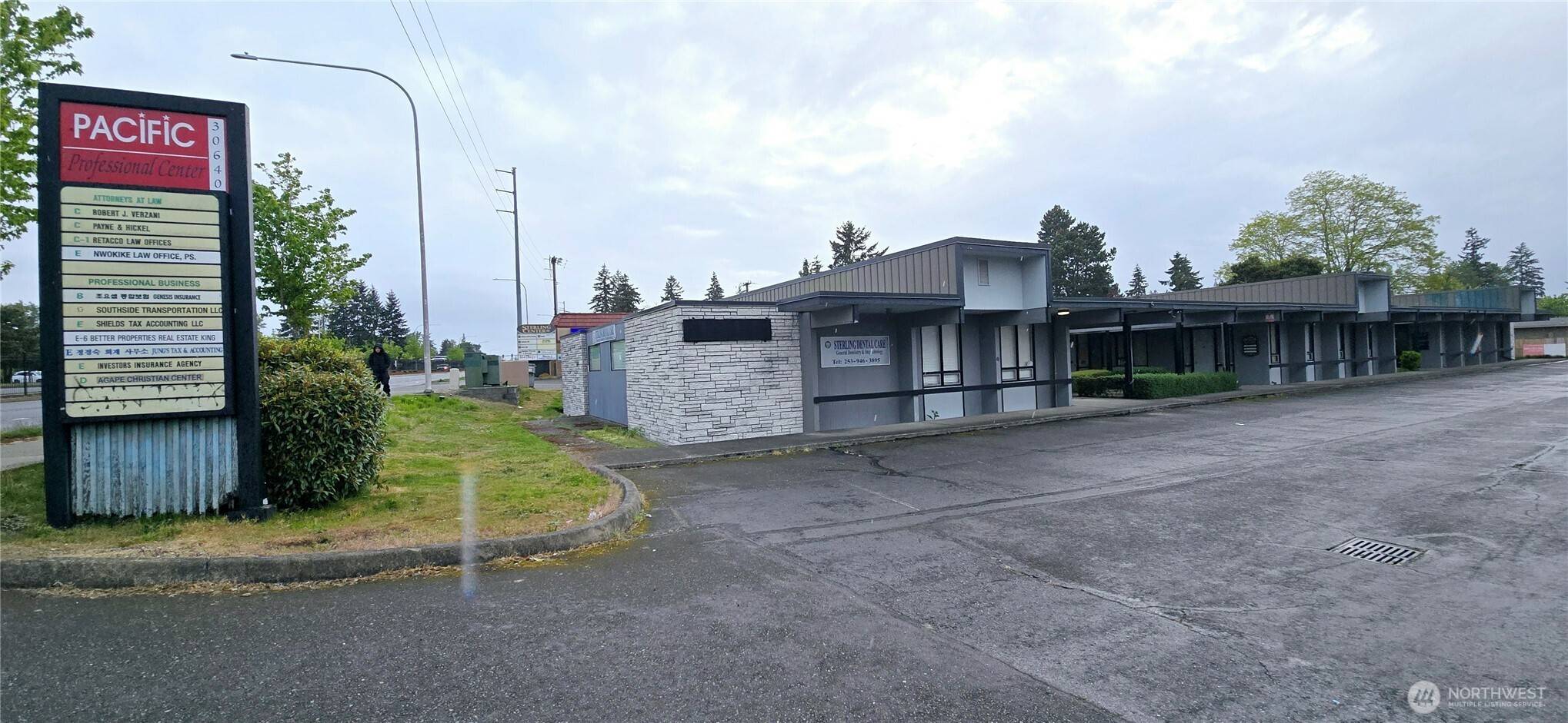 Federal Way, WA 98003,30640 Pacific Hwy HWY S