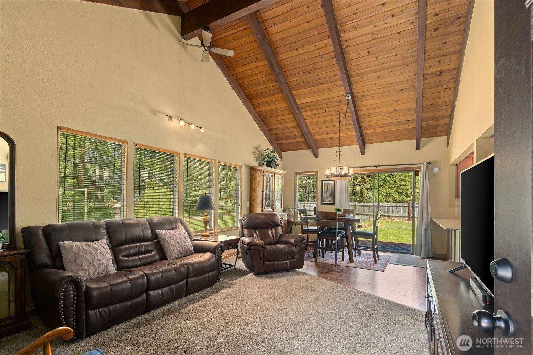 Ronald, WA 98940,61 S Lake Cabins RD