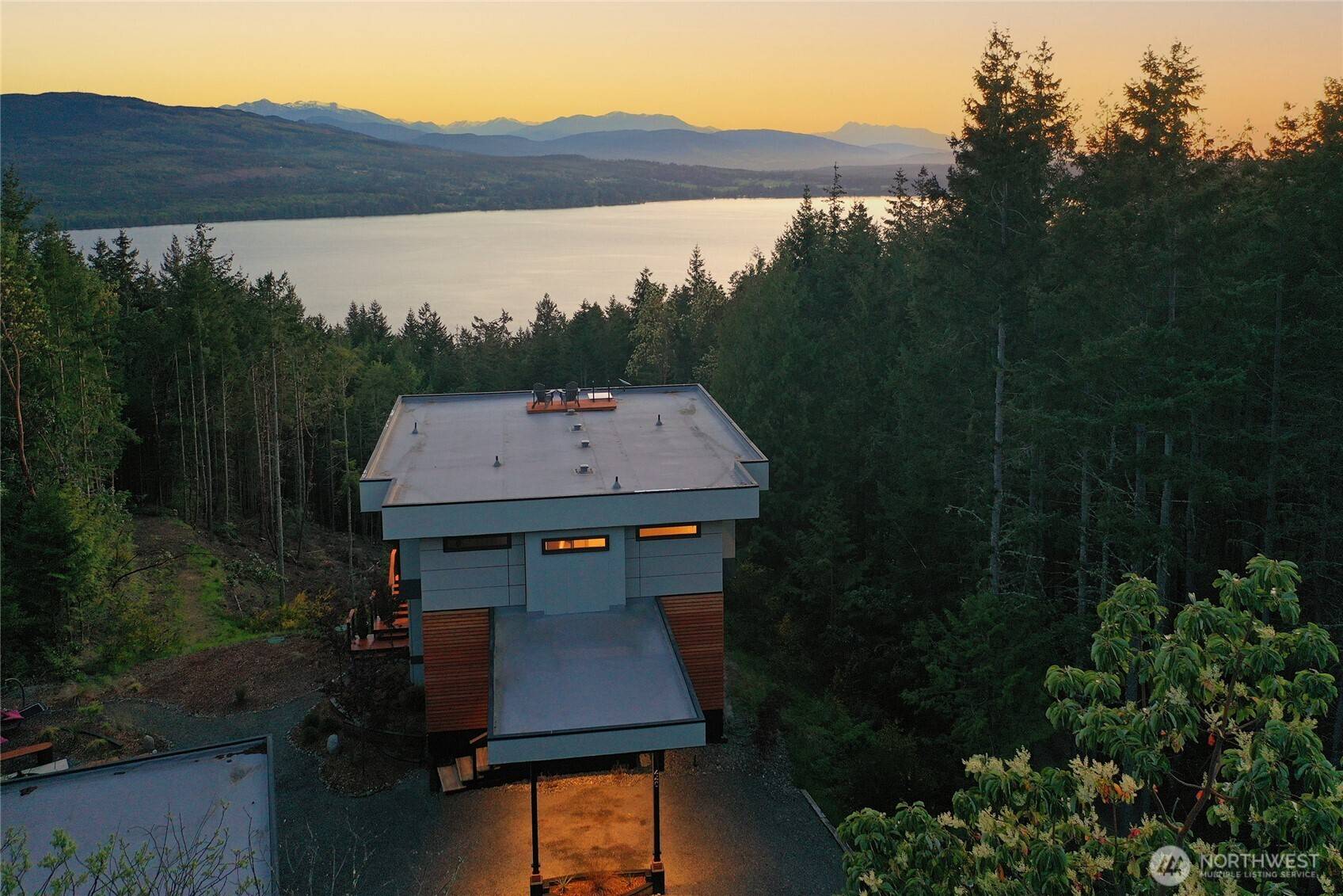 Port Townsend, WA 98368,440 Lane de Chantal