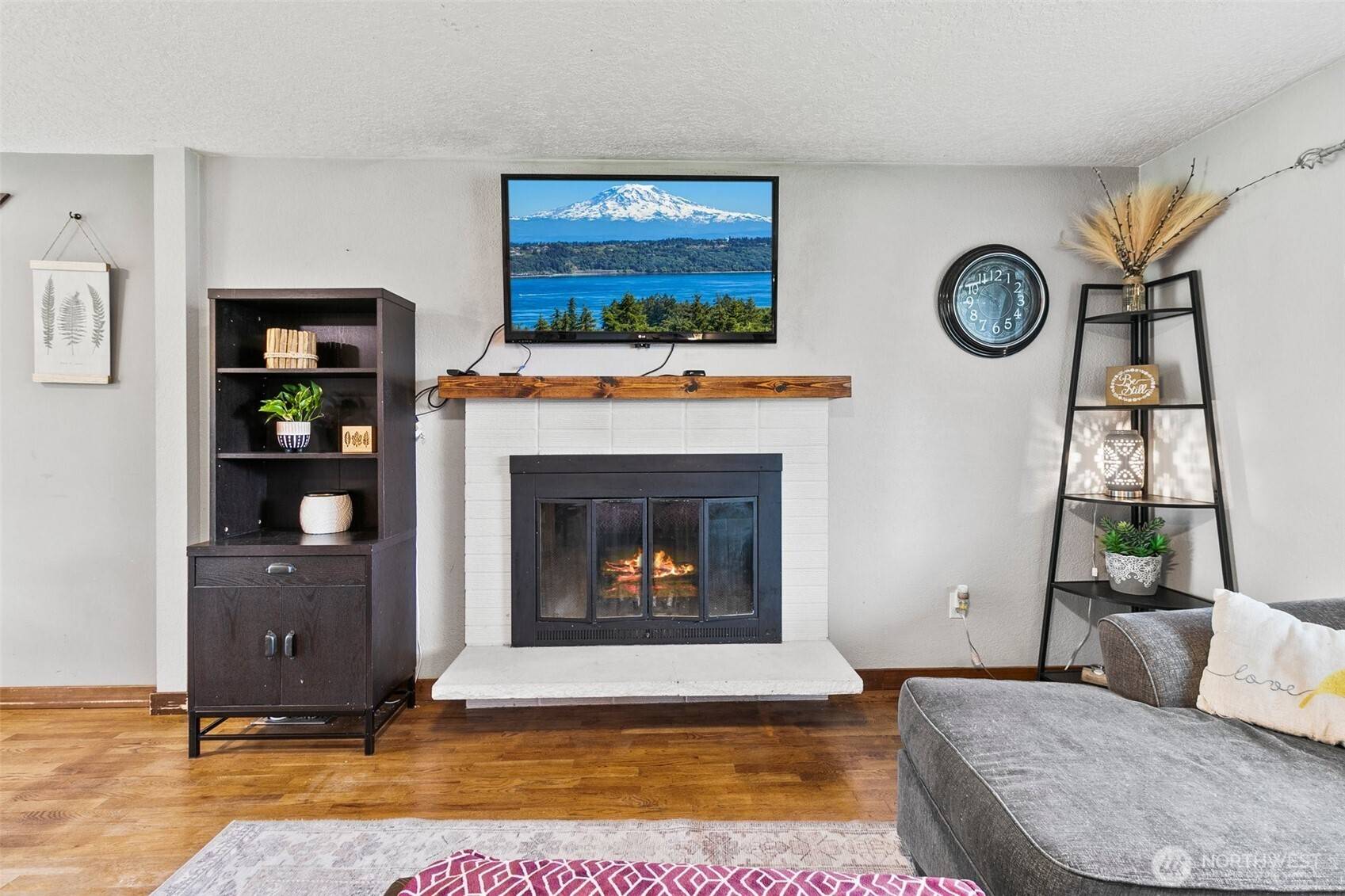 Tacoma, WA 98443,4718 78th ST E