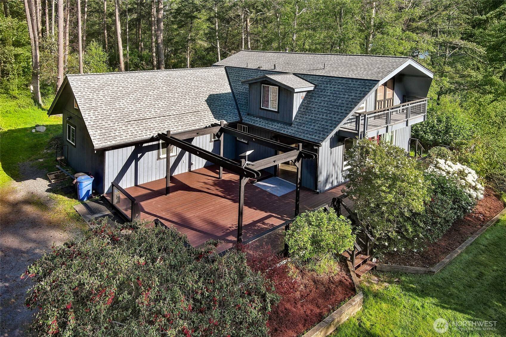 Friday Harbor, WA 98250,120 De Haro LN