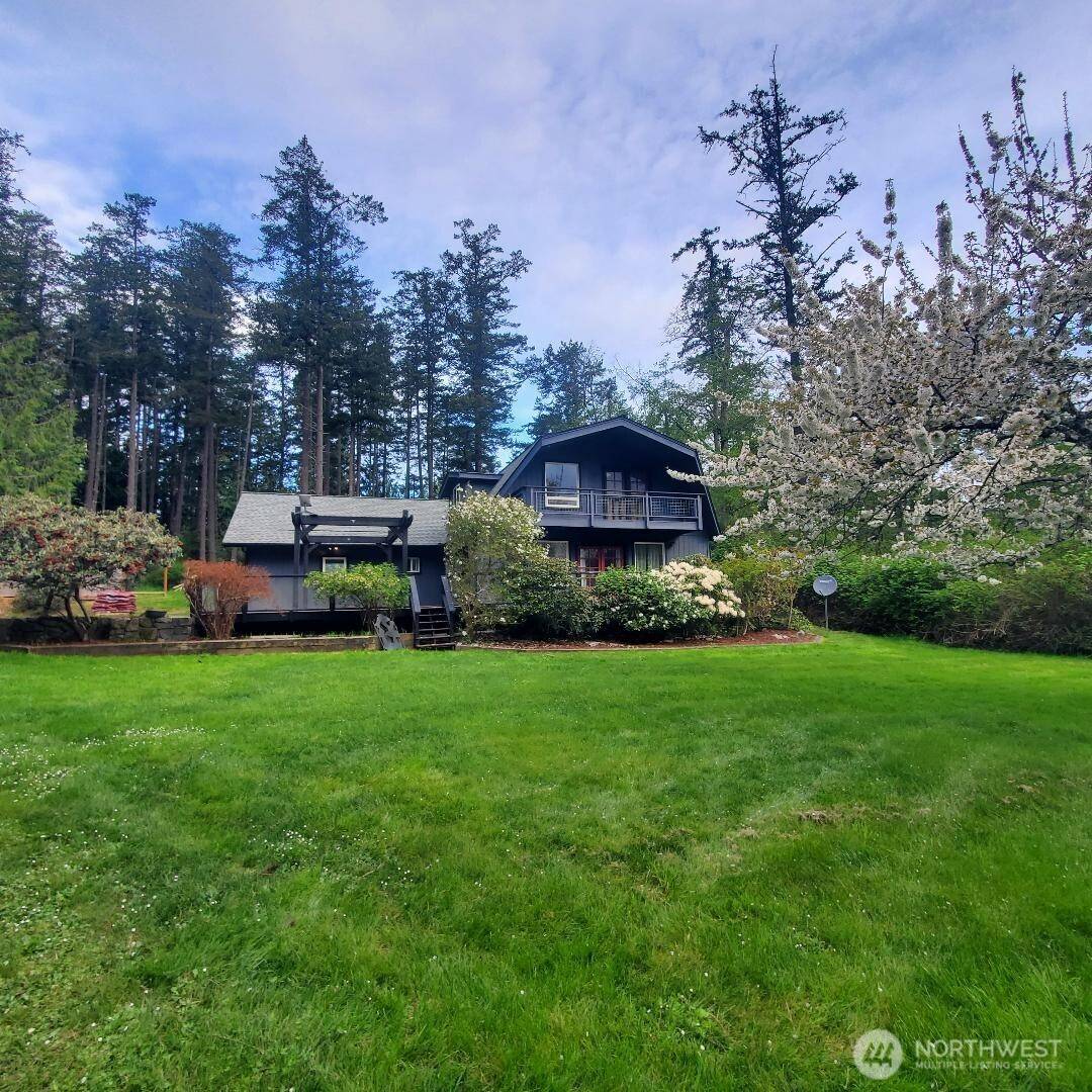 Friday Harbor, WA 98250,120 De Haro LN