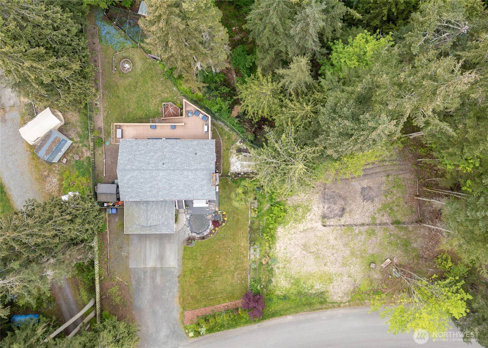 Sequim, WA 98382,312 El Camino DR