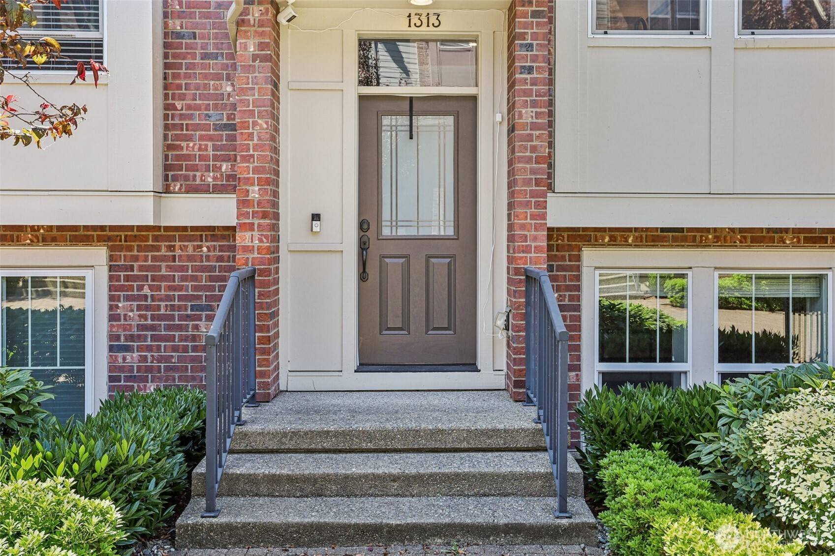 Issaquah, WA 98029,1313 Brooklyn Walk NE