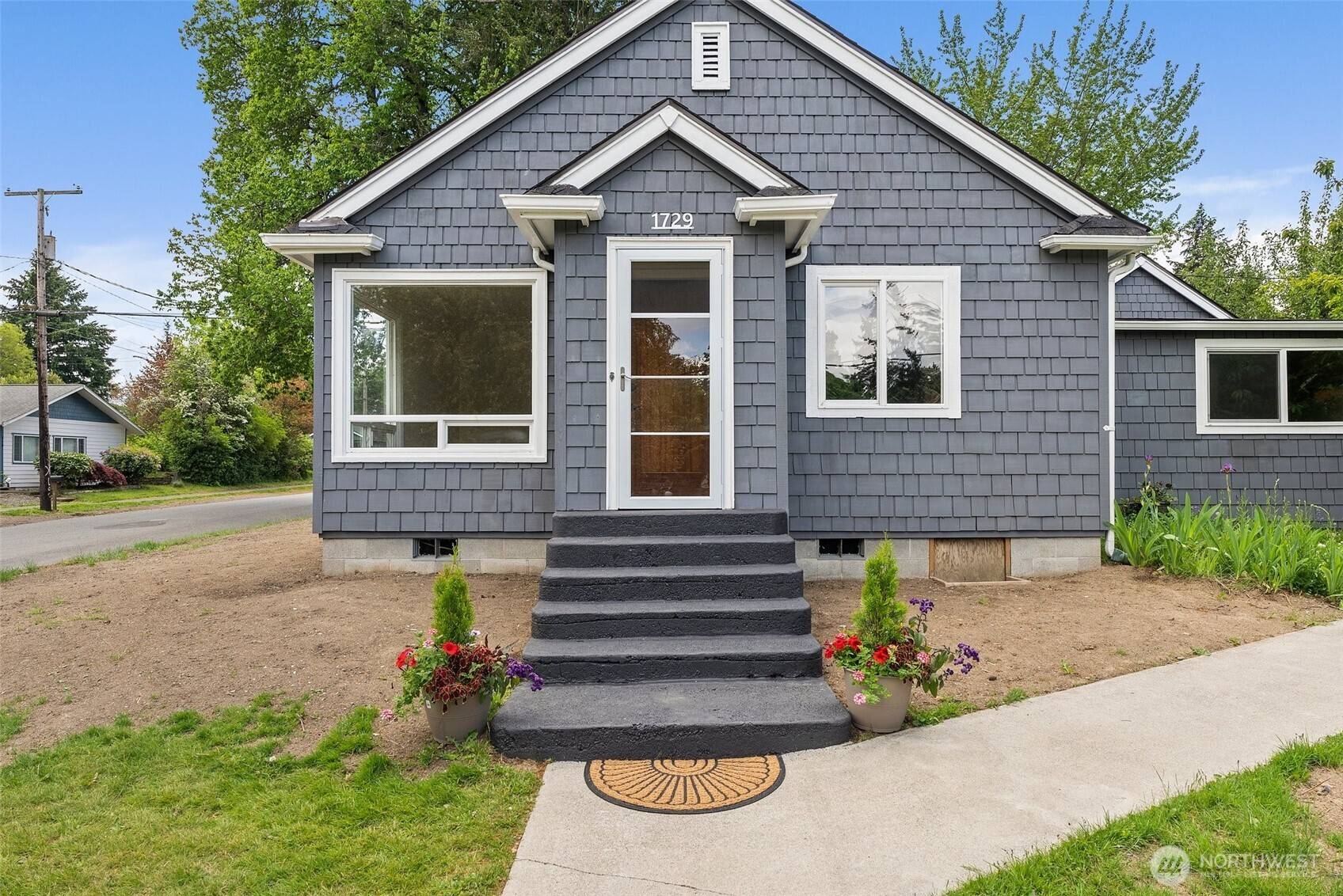 Olympia, WA 98501,1729 1725 5th AVE SE