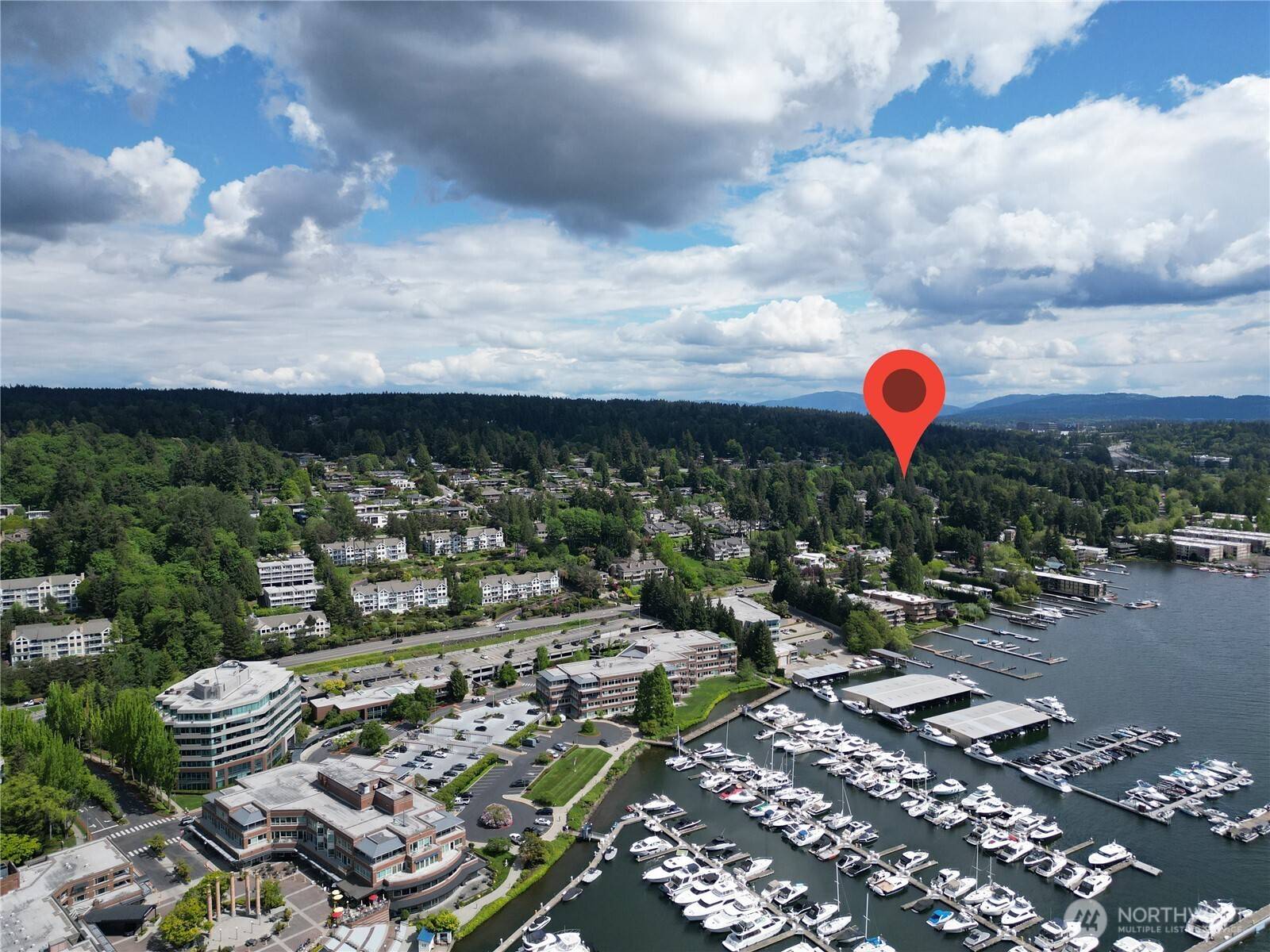 Kirkland, WA 98033,4415 102nd LN NE