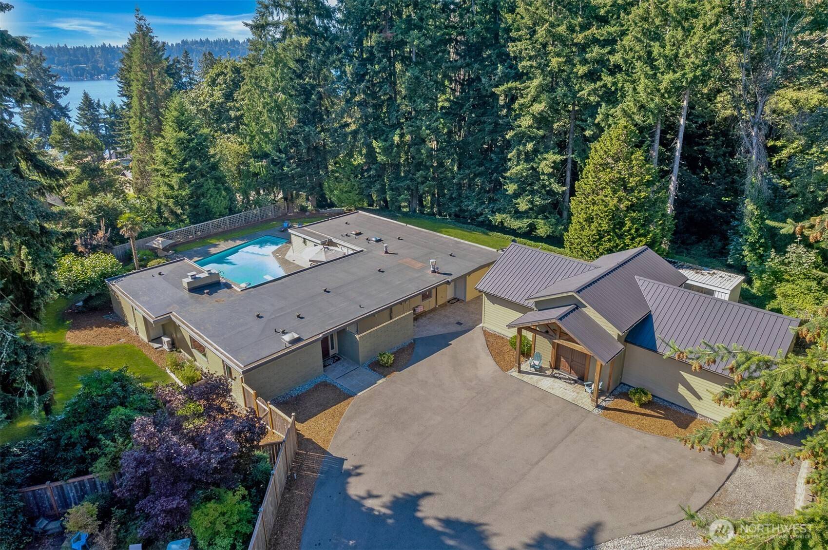 Kirkland, WA 98034,6324 NE 130th PL