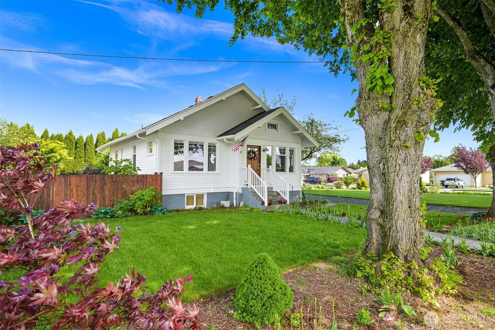Lynden, WA 98264,8490 Benson RD