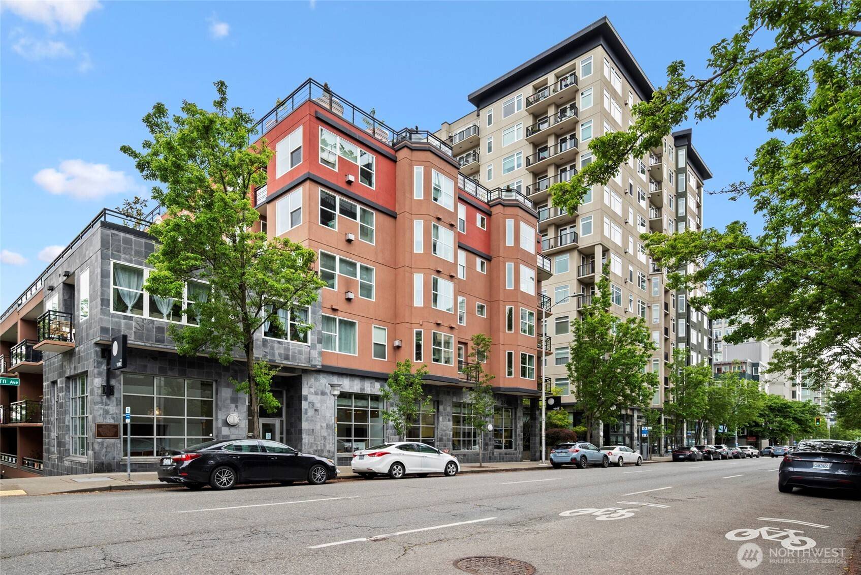Seattle, WA 98121,2607 Western AVE #202