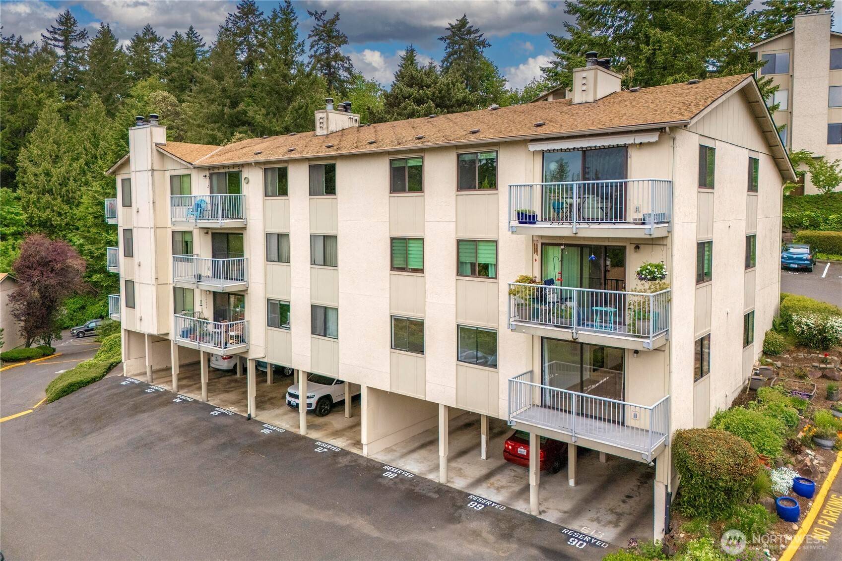 Burien, WA 98146,1224 SW 132nd LN #613