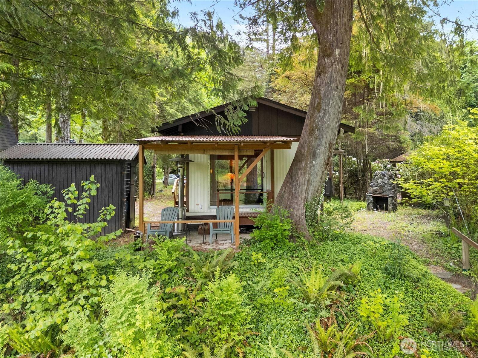 Concrete, WA 98237,14910 River LN