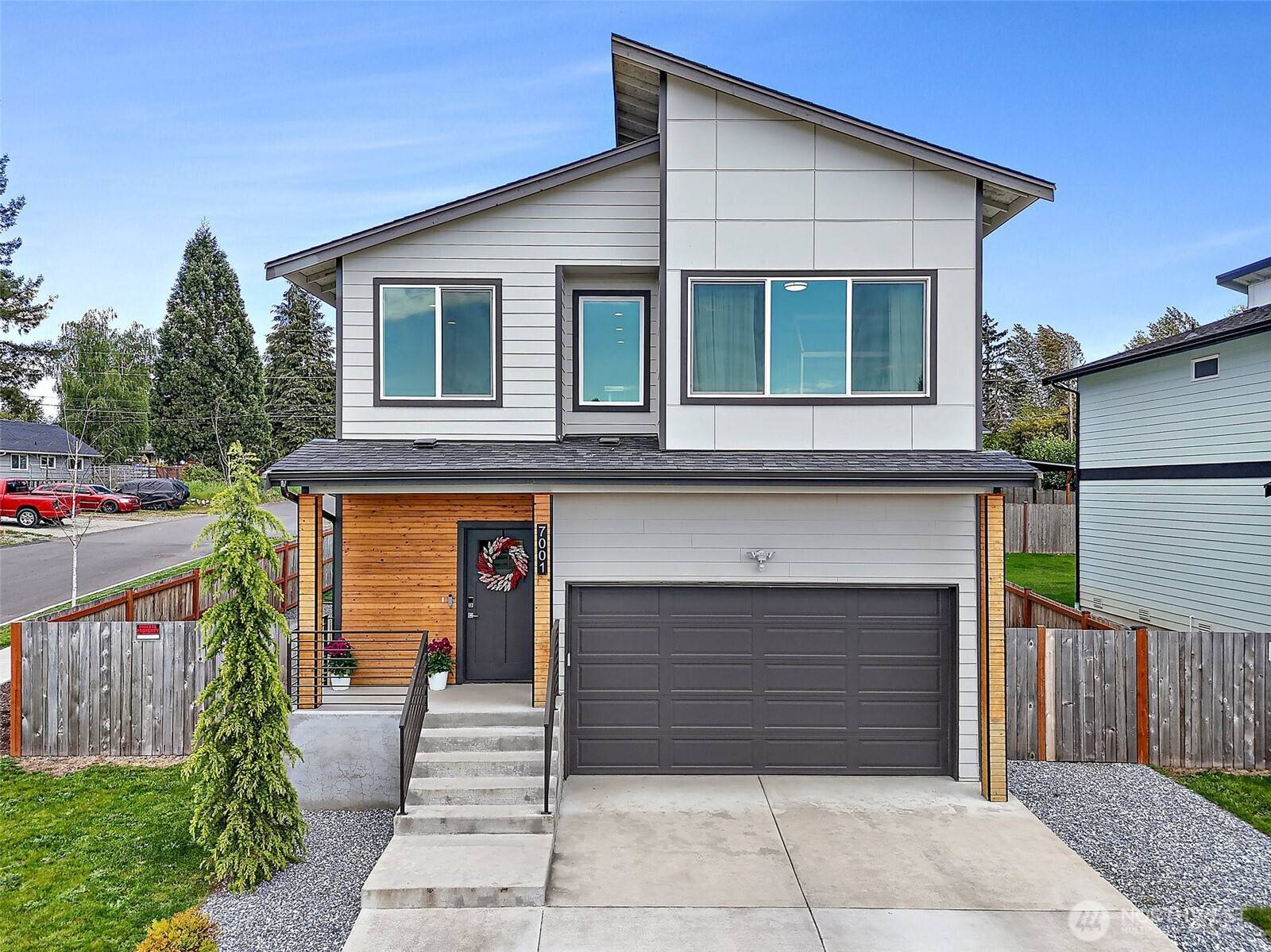 Tacoma, WA 98404,7001 E D ST