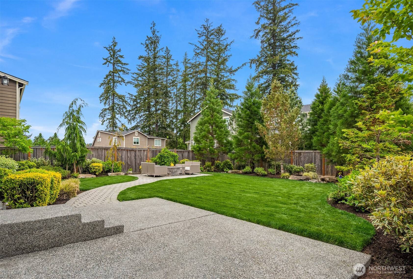 Redmond, WA 98052,11862 155th AVE NE