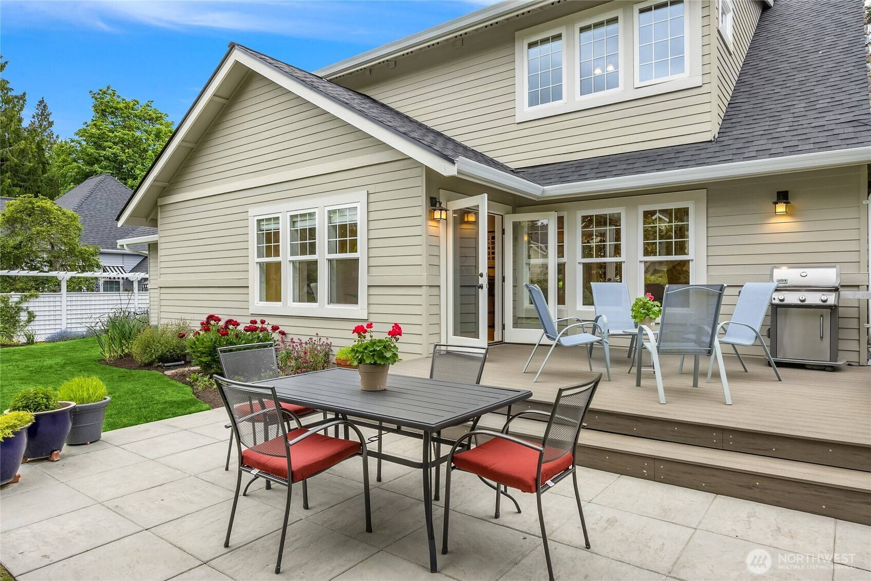 Bainbridge Island, WA 98110,1241 Cherry AVE NE