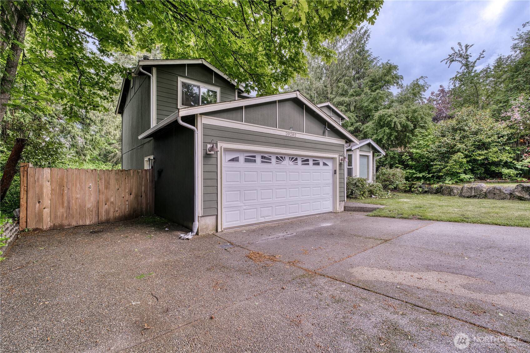 Poulsbo, WA 98370,20282 NW Cedar LN