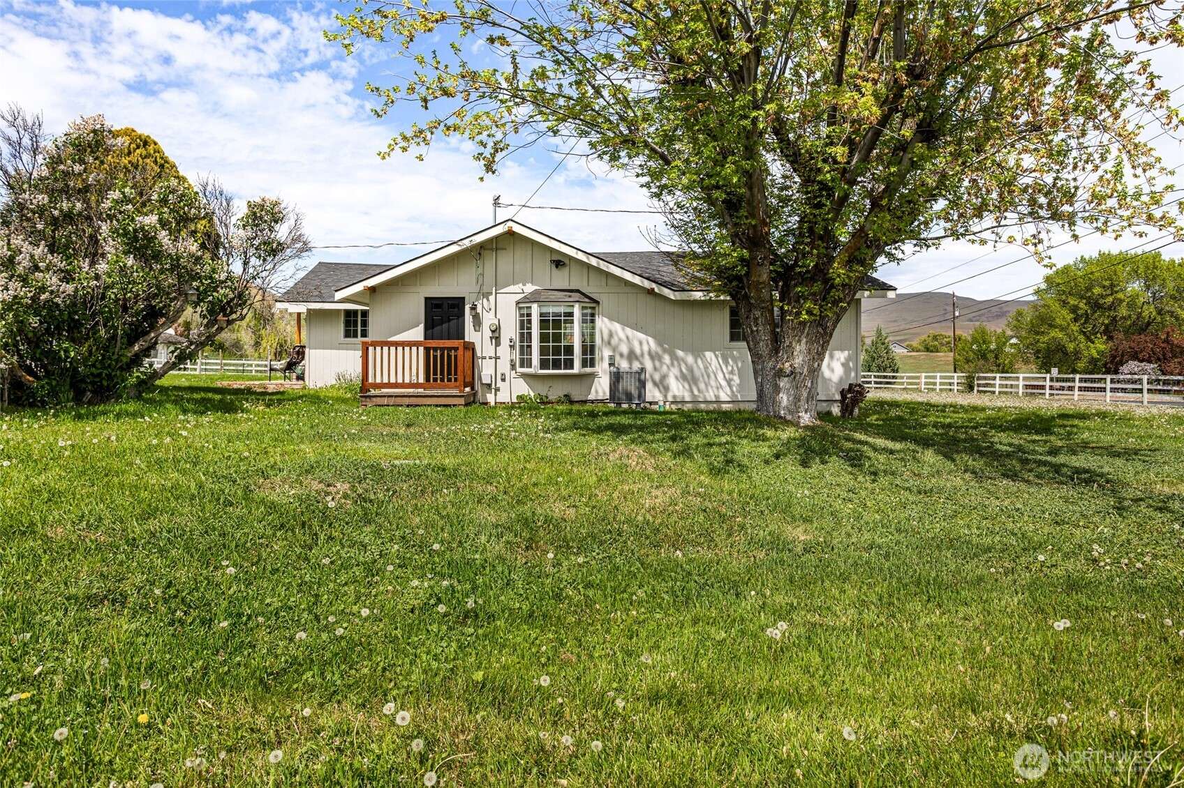 Selah, WA 98942,21 Hexon RD