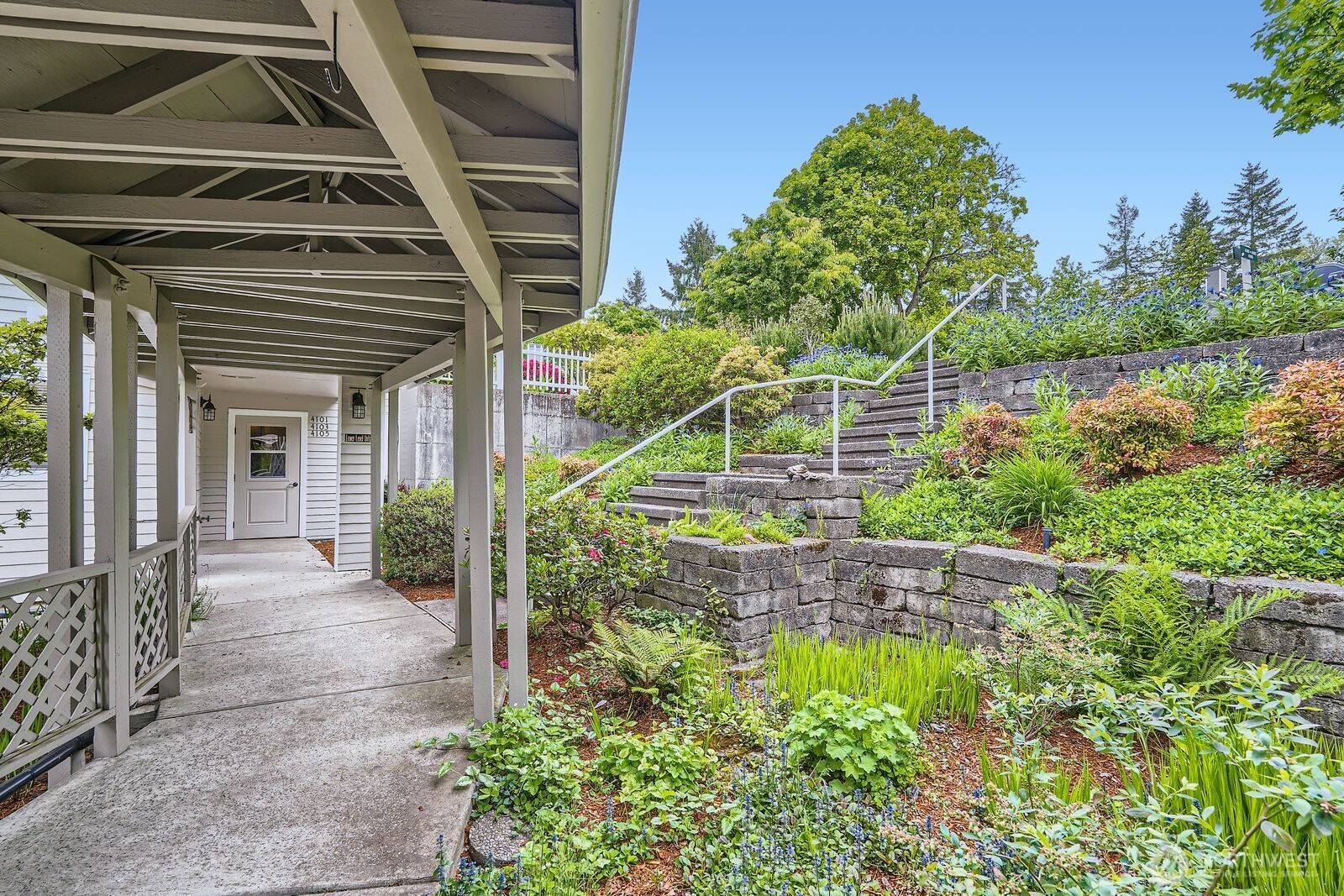 Issaquah, WA 98029,4105 Providence Point DR SE