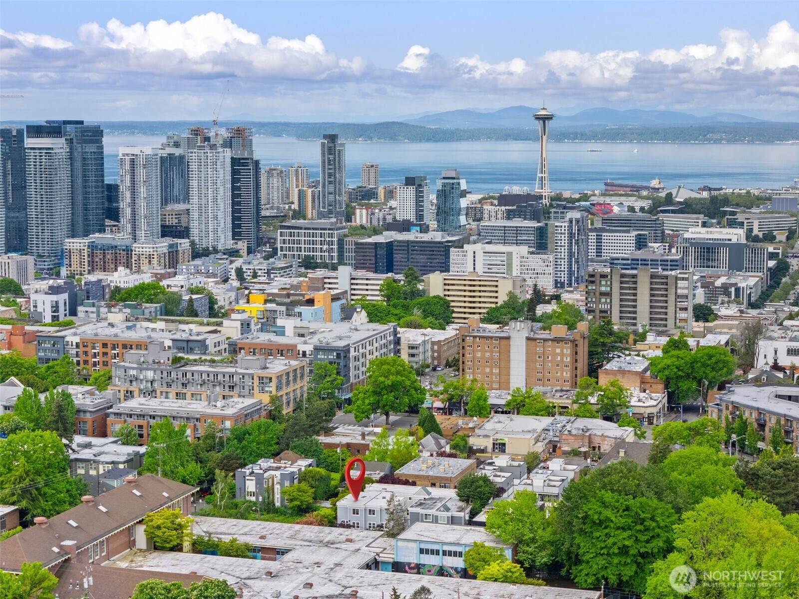 Seattle, WA 98102,615 Federal AVE E #A