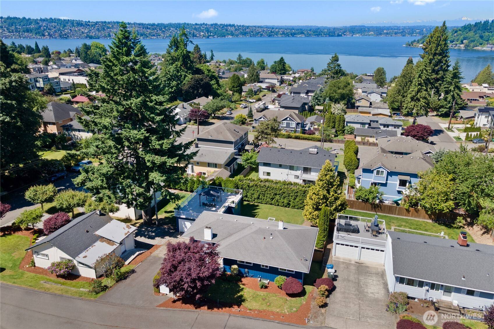 Renton, WA 98056,3415 Garden AVE N