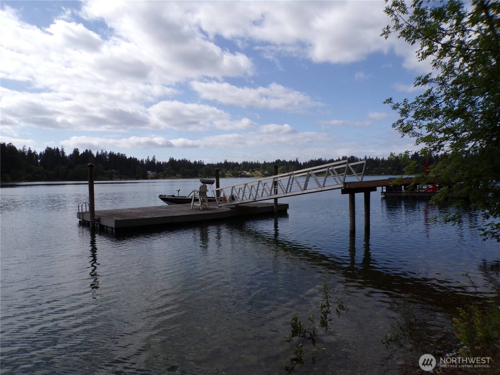 Lakewood, WA 98499,16 Loch LN SW
