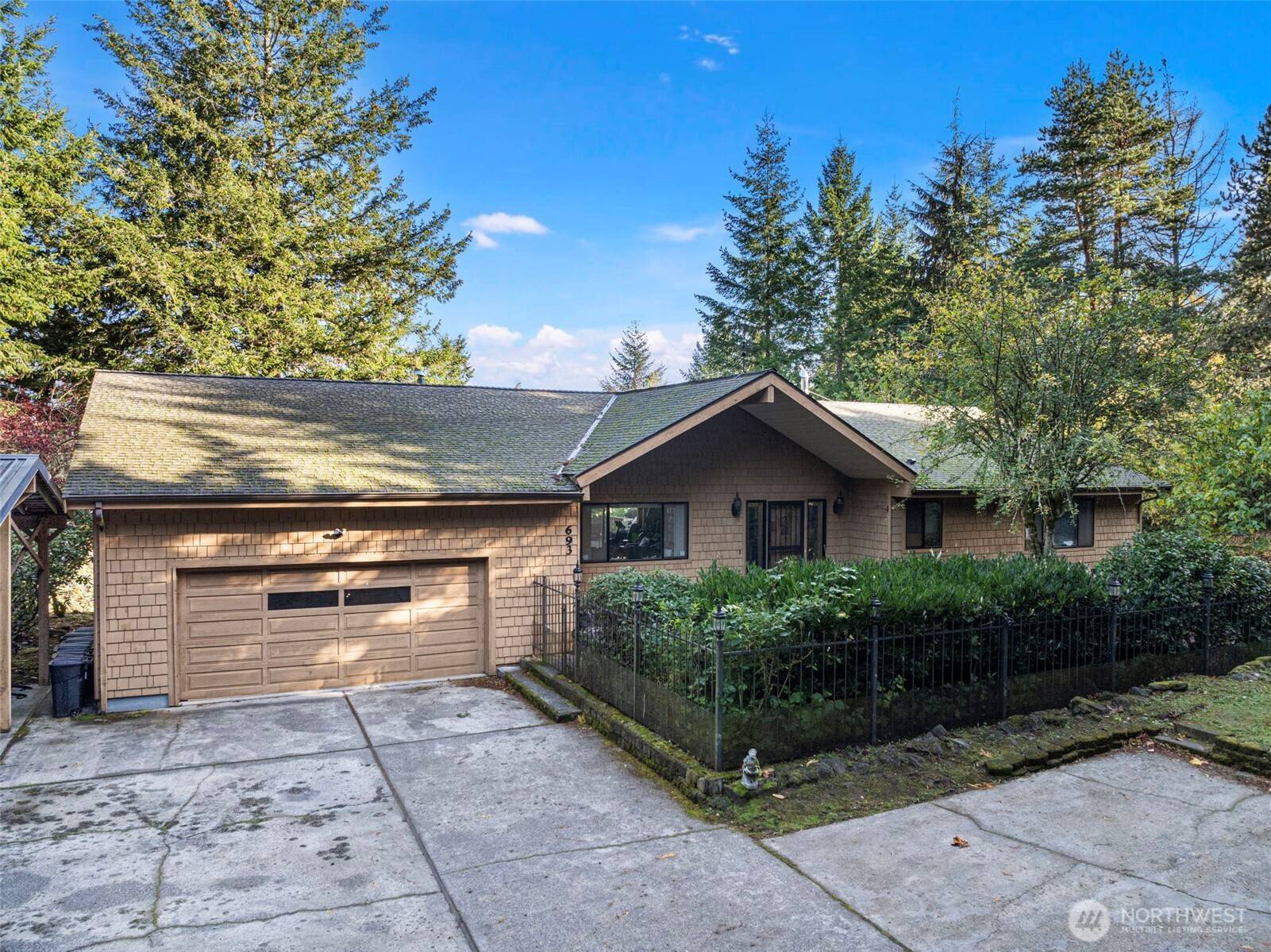 Port Townsend, WA 98368,693 Hwy 20