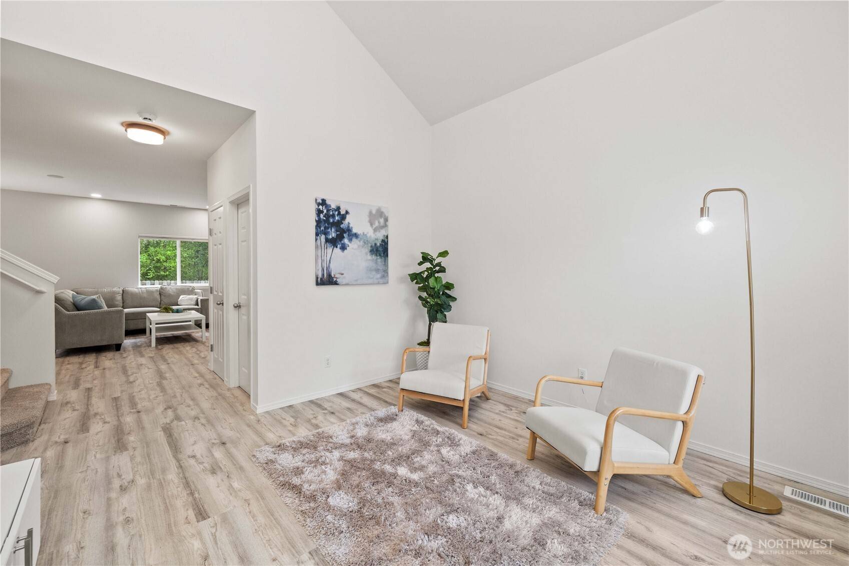 Maple Valley, WA 98038,25543 SE 275th PL