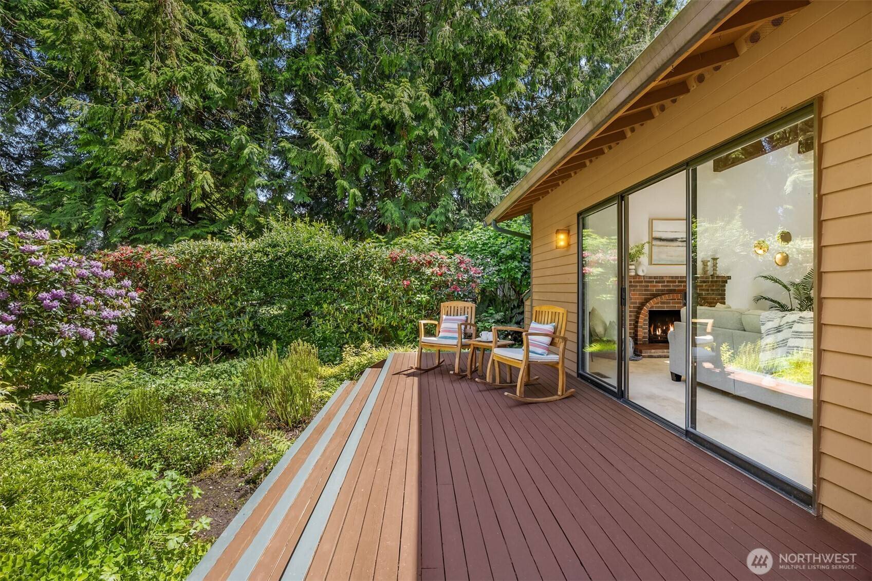 Poulsbo, WA 98370,29668 Beach DR NE