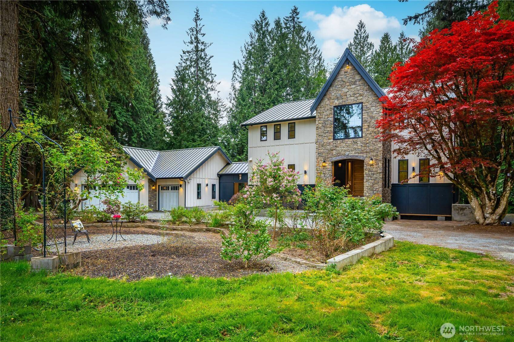 Redmond, WA 98052,12607 Avondale RD NE