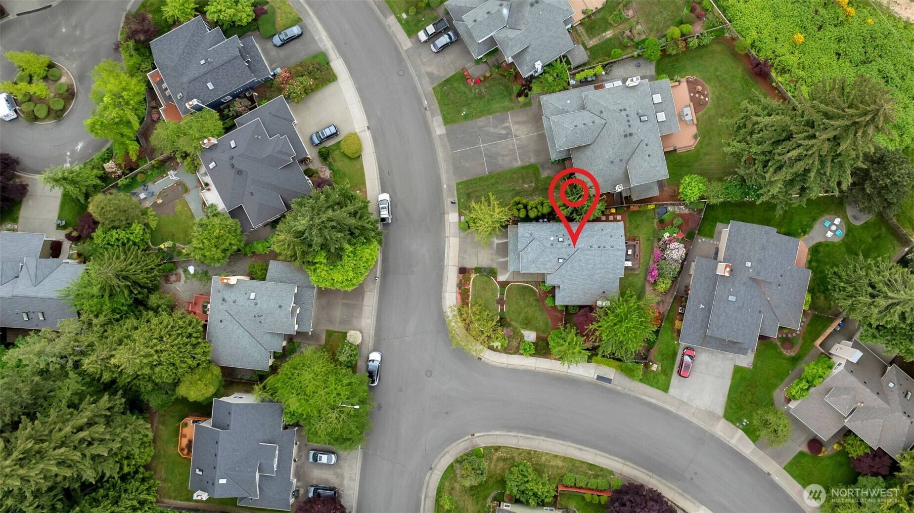 Redmond, WA 98052,13727 NE 93rd CT