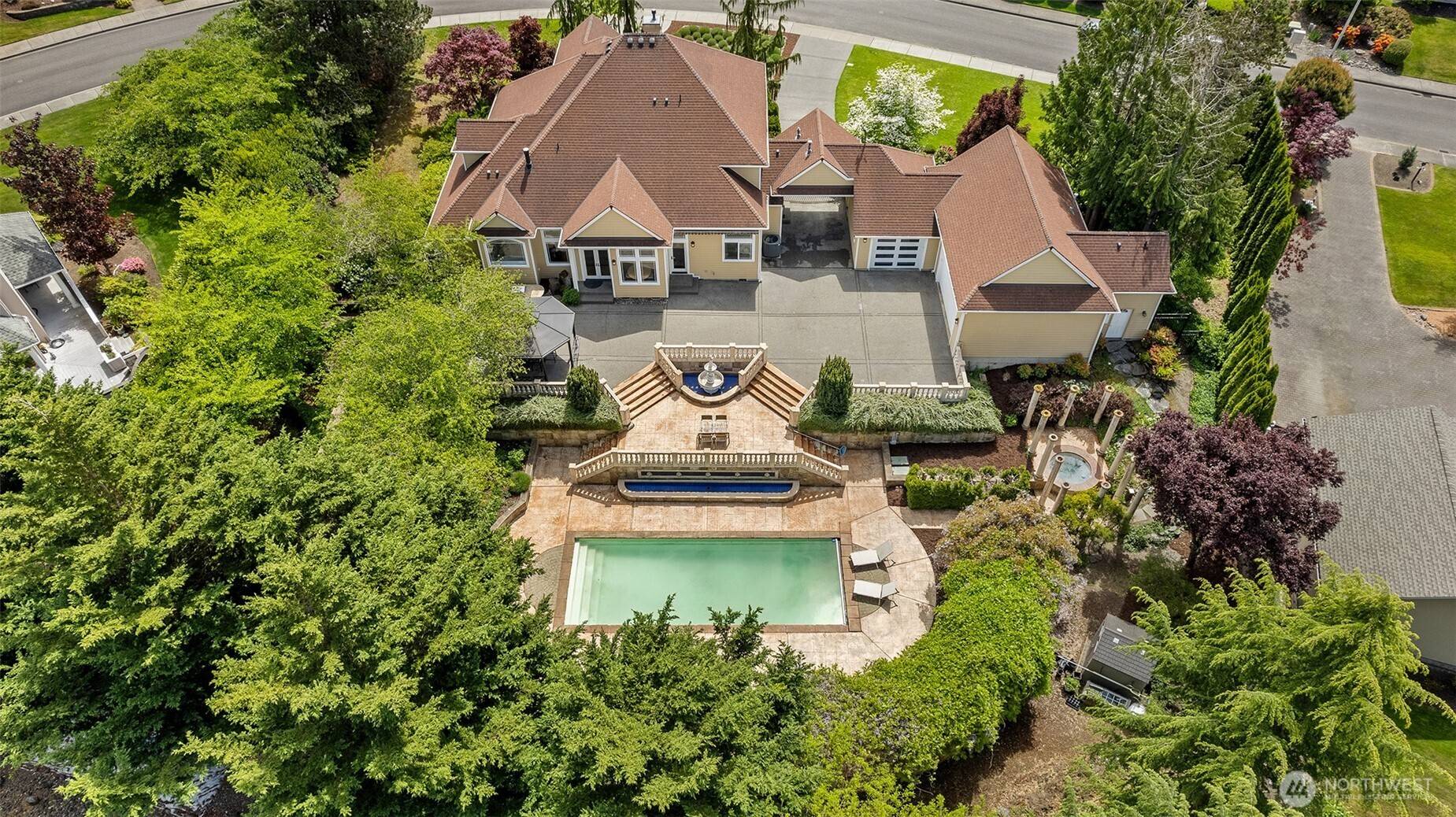 Olympia, WA 98513,9032 22nd WAY SE